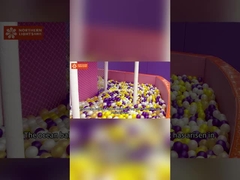 色とりどりの赤ちゃん 安い子供 幼児の遊び場 プラスチック 柔らかい 柔軟性のないオーシャンボール ピットボール