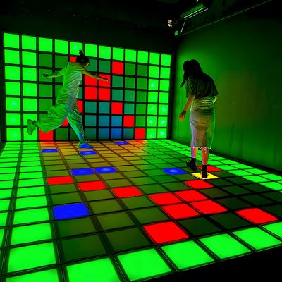 よい価格 250V LED ダンスフロアタイル インタラクティブなゲーム スーパーグリッド 2年保証 オンライン