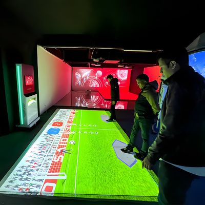 よい価格 インテリジェント スポーツ パズルマシン インタラクティブ グラウンド プロジェクション エンターテインメント システム オンライン