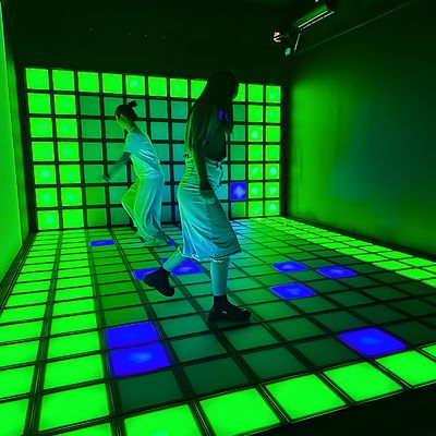 よい価格 新品 RGB LED 中国 インタラクティブ アクティブ ゲーム LED ダンスフロア 敏感なフロア オンライン