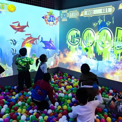 よい価格 アミューズメントパーク 投影 壁ゲームシステム インタラクティブ 壁を壊すボール 子供ゲーム オンライン