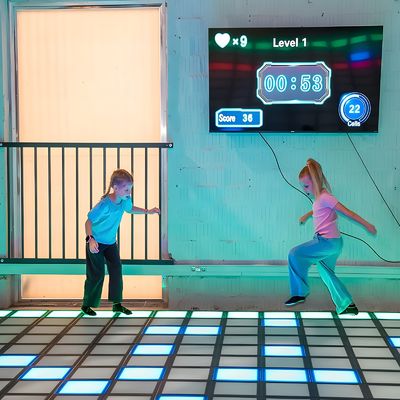 よい価格 ジャンピンググリッド マルチプレイヤーゲーム 遊園地のためのダンスフロアタイル オンライン