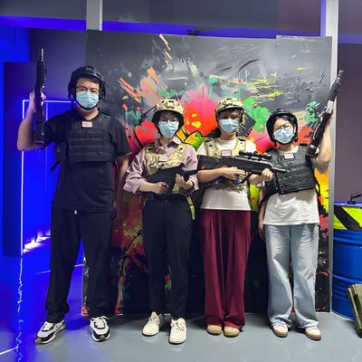 よい価格 商業用 射撃ゲーム 装備 レーザー タグ 銃 ウェスト 戦闘ゲームセット オンライン