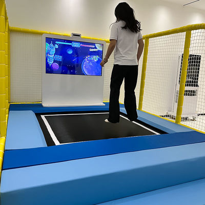 よい価格 Children's Indoor Interactive Trampoline Playground HD Screen Interact Projection Kinect Sensor Metal Interactive Jumping Sport オンライン