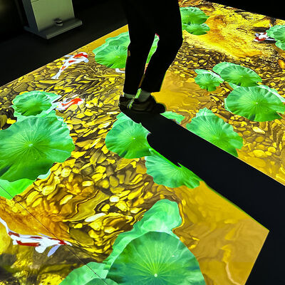 よい価格 High Precision Low Cost Portable Interactive Floor Projection Ground Projection Machine with 4000 Lumens and 80+ Games オンライン