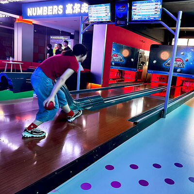 よい価格 Premium Complete Track Bowling Machine with Favorable Price for Indoor Bowling Game オンライン