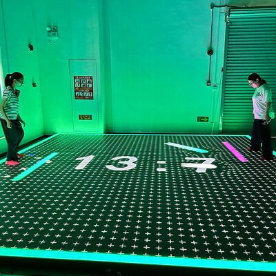 よい価格 アウロラ・モーション インタラクティブなLEDフロアディスプレイ 8つのインタラクティブなモード,5m*5mの大きなスクリーンと100-500kgの容量 オンライン